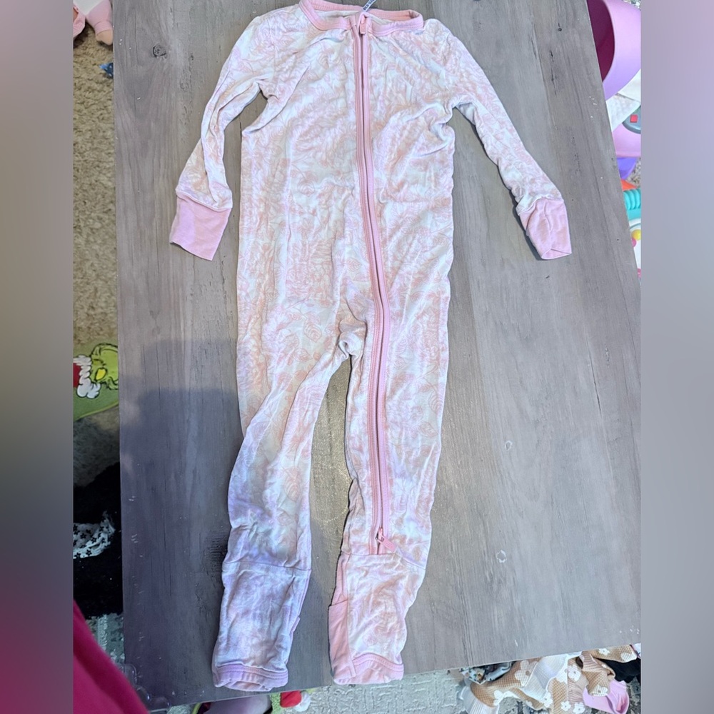 Posh Peanut Light Pink Kids One Piece Footie 12-18m